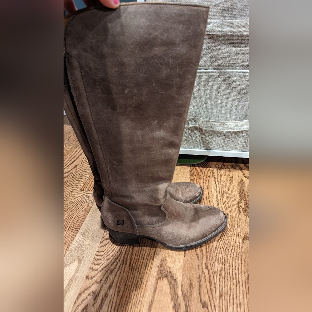 Born boots